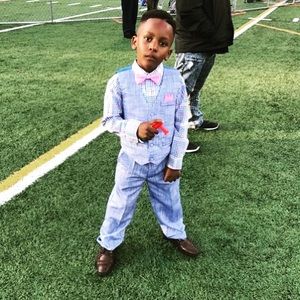 Meet your Posher, Dion